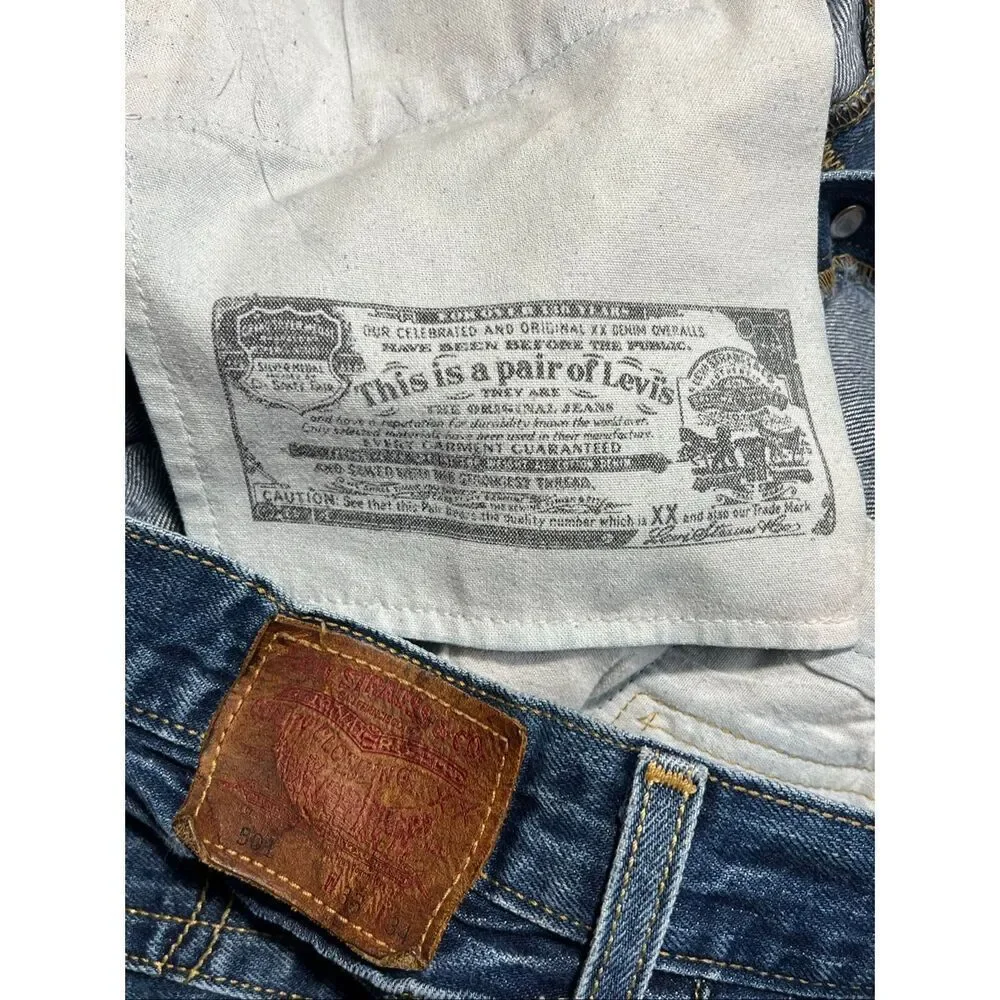Vintage Levi’s Men’s 501 LVC Selvedge Jeans 33x34